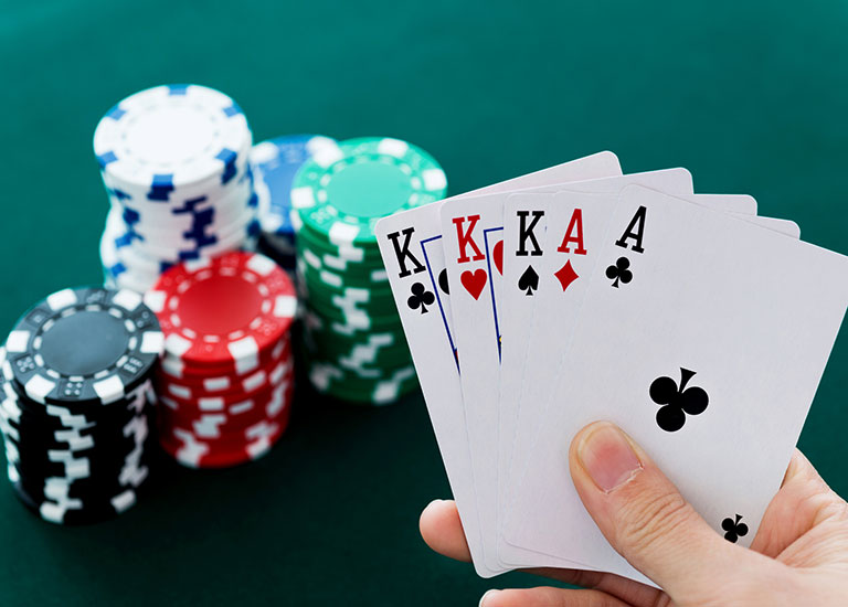 How To Play Casino Poker